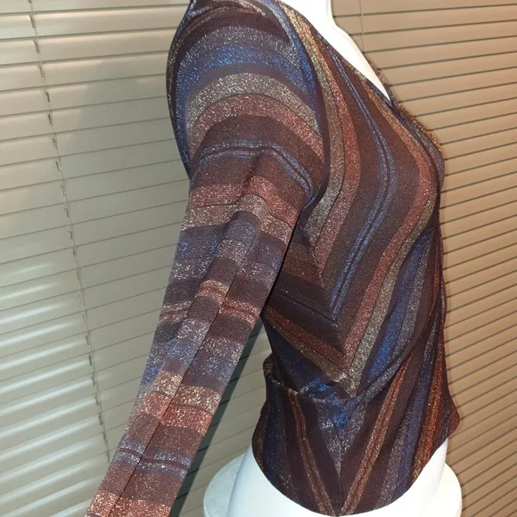 AS NEW Karen Millen Vintage stretch top in PERFECT CONDITION - Picture 6 of 10